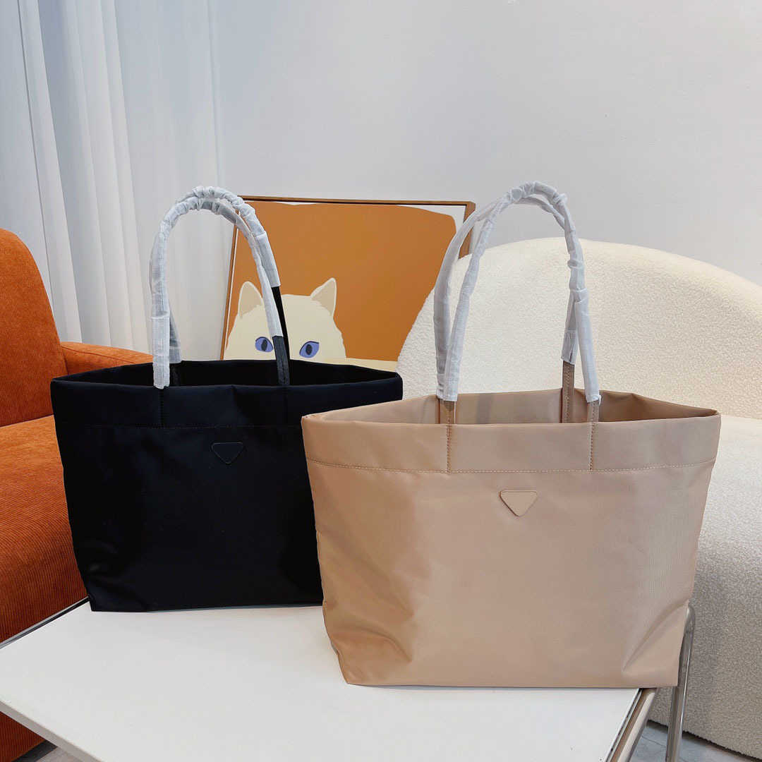 Tote Nylon Shopping Bags Handbag women Large Capacity Work Women Fashion Handbag High Quality Designer shopping Bag 220908, Black
Tote Nylon Shopping Bags Handbag women Large Capacity Work Women Fashion Handbag High Quality Designer shopping Bag 220908, Black