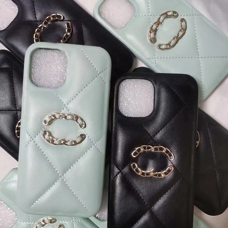 Luxury Designer Cases For IPhone 14 Pro Max 13P 12 11 XR Fashion Diamond Pattern Phonecase C Letter Case Shockproof Leather Cover Shell, Light blue
Luxury Designer Cases For IPhone 14 Pro Max 13P 12 11 XR Fashion Diamond Pattern Phonecase C Letter Case Shockproof Leather Cover Shell, Light blue