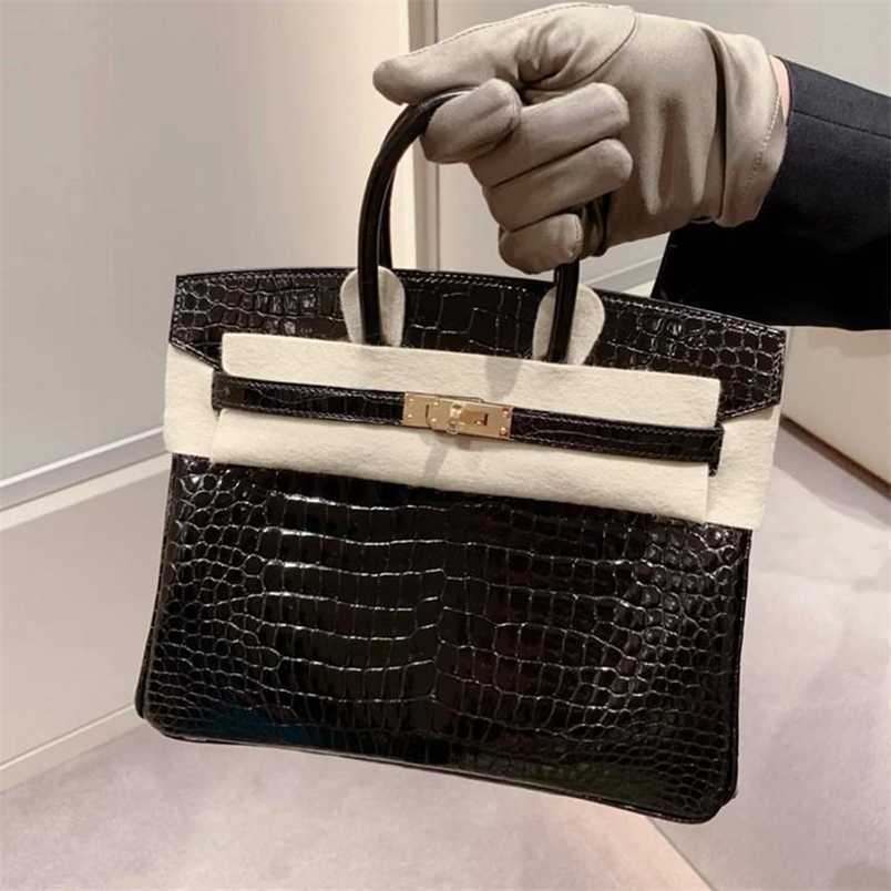 Birkins Women Handbags Herme Bags Crocodile leather womens fashion cowhide commuter versatile hand, Dark green - 25cm
Birkins Women Handbags Herme Bags Crocodile leather womens fashion cowhide commuter versatile hand, Dark green - 25cm