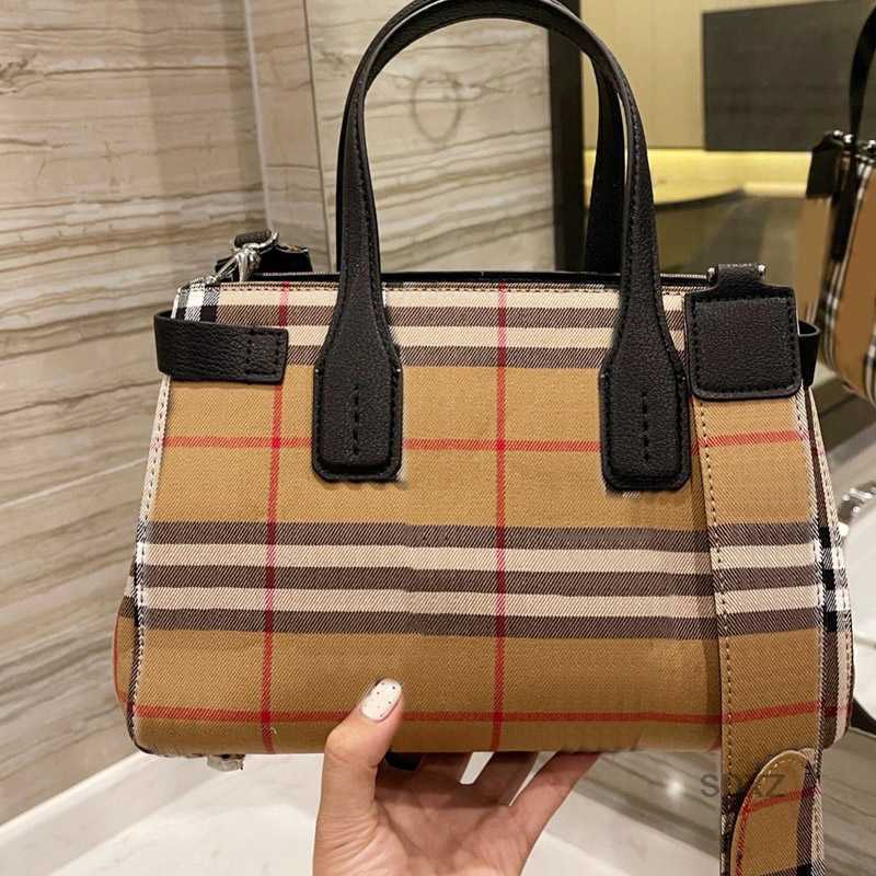 Evening Bags 2022 Large Capacity Package Handbag Shopping Bag Crossbody Bags Fashion Patchwork Tartan Removable Strap Leather Tote Handbags, Split
Evening Bags 2022 Large Capacity Package Handbag Shopping Bag Crossbody Bags Fashion Patchwork Tartan Removable Strap Leather Tote Handbags, Split