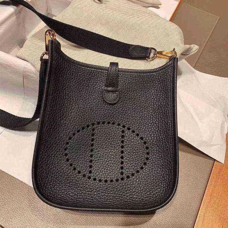 Herme Bag Evelyns Original Edition Women Handbags Red Versatile Net Leather Texture Women's 2023 Hollow Bucket Top Layer Cowhide Litchherme handbags uk, Black litchi grain togo skin
Herme Bag Evelyns Original Edition Women Handbags Red Versatile Net Leather Texture Women's 2023 Hollow Bucket Top Layer Cowhide Litchherme handbags uk, Black litchi grain togo skin