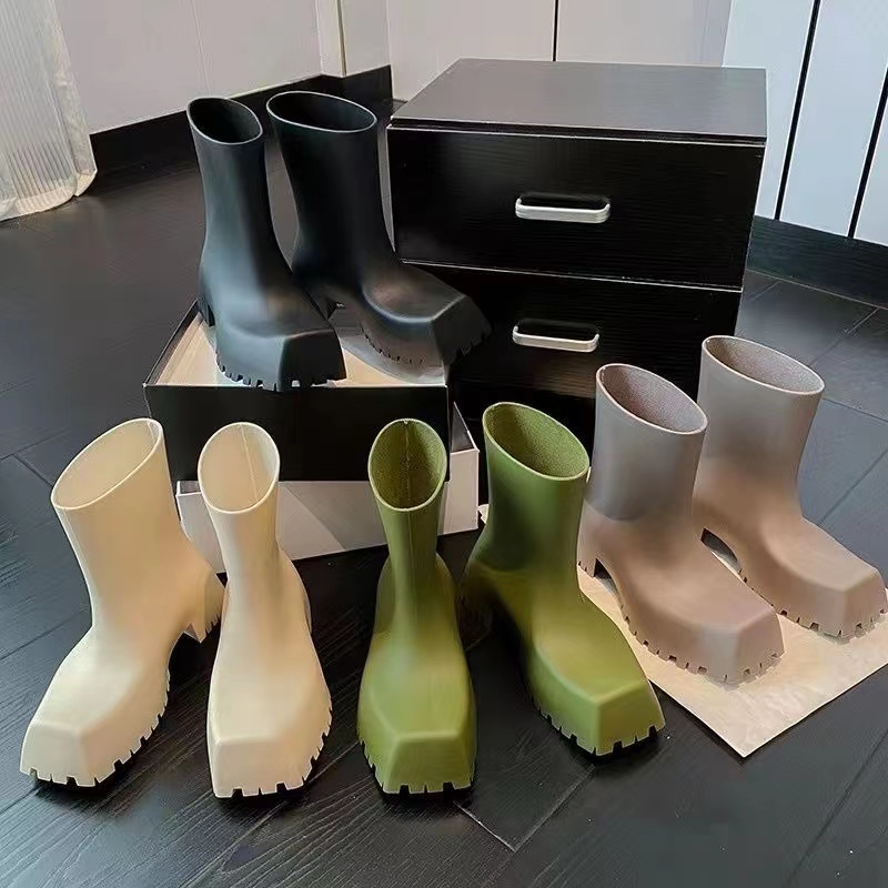 New women's boots luxury designer high-heeled rain boots rubber thick-soled jelly shoes square toe thick-heeled flat outdoor waterproof non-