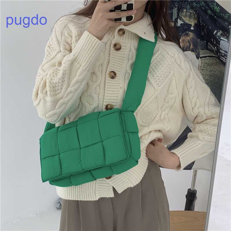 Bottegas Bag Brick Cassette Shoulder Hands Venetas Online Shop Minority Design Pillow 2023 Autumn and Winter n Kwi8 Jbm8 O7mp, Black
Bottegas Bag Brick Cassette Shoulder Hands Venetas Online Shop Minority Design Pillow 2023 Autumn and Winter n Kwi8 Jbm8 O7mp, Black
