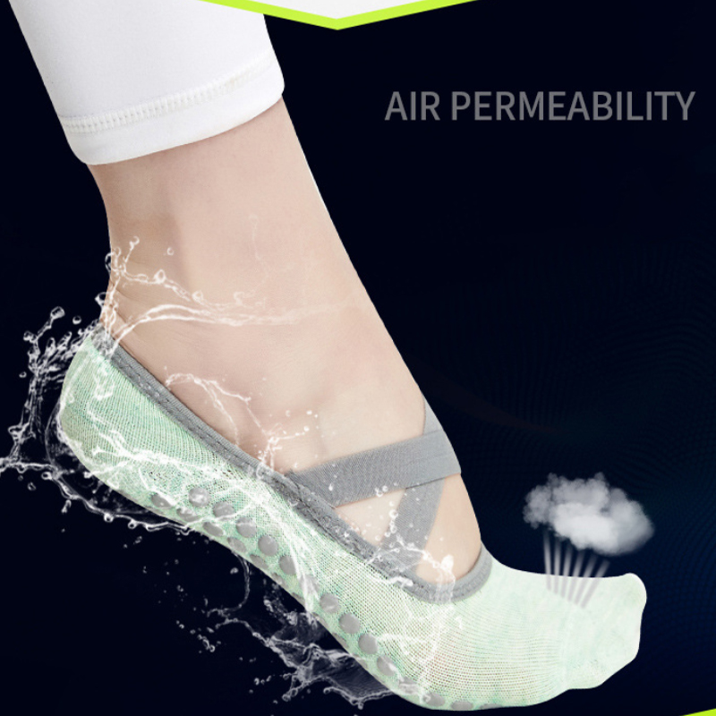 New Non Slip Yoga Socks Ladies Ballet Dance Sports Socks for Fitness Gym Women Quick-Dry Damping Sock