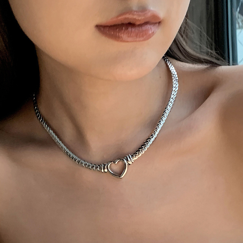 Pendant Necklaces Flashbuy Trendy Hollow Heart For Women Simple Chunky Stainless steel Cuban Chain Party Jewelry 220924