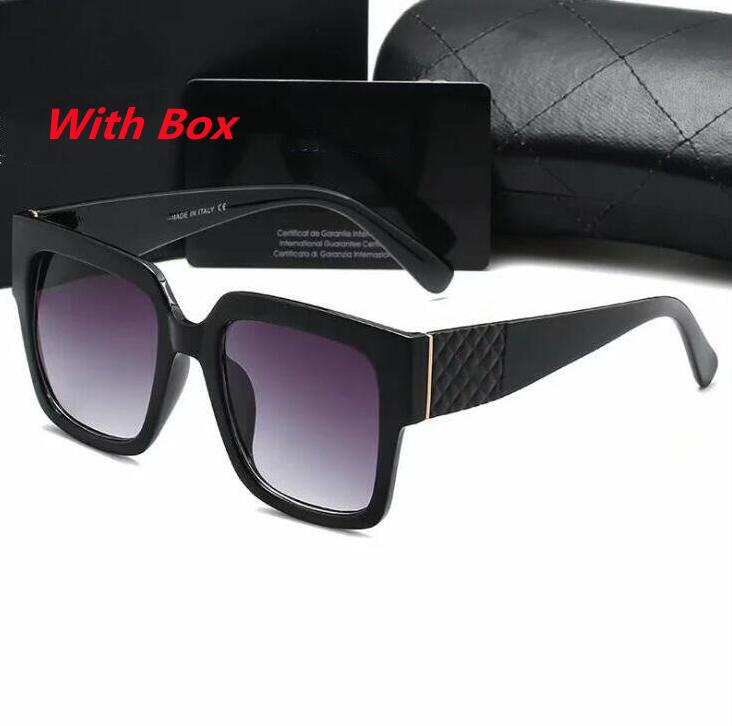 3933 Mens Womens Designer Sunglasses Sun Glasses Round Fashion Gold Frame Glass Lens Eyewear For Man Woman With Original Cases Boxs Mixed Color
3933 Mens Womens Designer Sunglasses Sun Glasses Round Fashion Gold Frame Glass Lens Eyewear For Man Woman With Original Cases Boxs Mixed Color