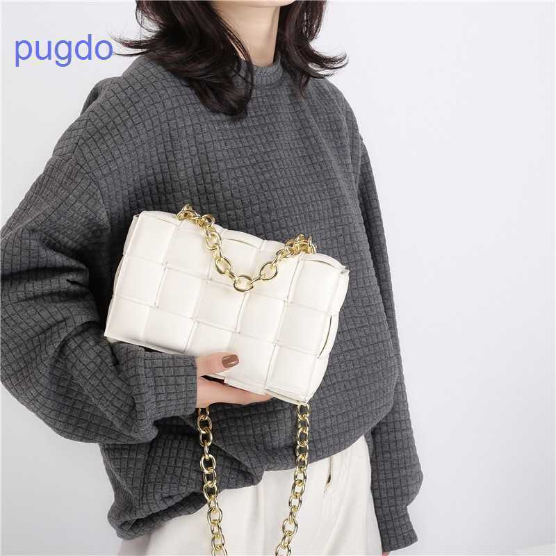 Bottegas Brick Cassette Shoulder Bag Hands Venetas Online Shop New Women's Personality Woven Small Square Kore 5yvz, Navy blue
Bottegas Brick Cassette Shoulder Bag Hands Venetas Online Shop New Women's Personality Woven Small Square Kore 5yvz, Navy blue