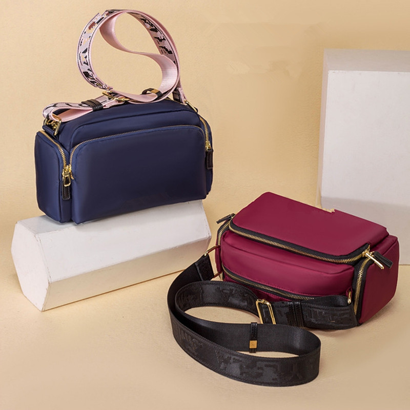2022 new women Outdoor Bags BIMBA Y LOLA original messenger bag shoulder nylon handbag bolsos, 012
2022 new women Outdoor Bags BIMBA Y LOLA original messenger bag shoulder nylon handbag bolsos, 012