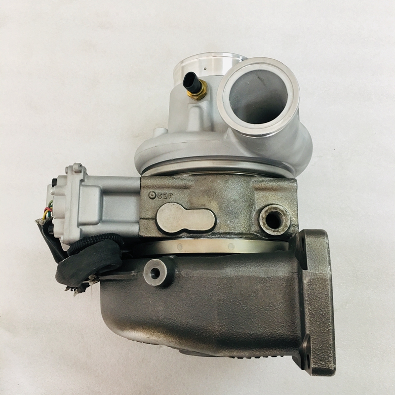 New Supercharger Parts HE400VG F1226906 V008412 V008413 PC350-10 350-10 PC360-10 360-10 ISX ISX15 Turbocharger