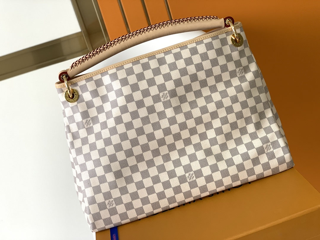 GGs Louiseity 1 Viutonity LVS Designer Handbags Square LOULOU Chain Bag Real Leather Women's Large-capacity Shoulde #123
GGs Louiseity 1 Viutonity LVS Designer Handbags Square LOULOU Chain Bag Real Leather Women's Large-capacity Shoulde #123
