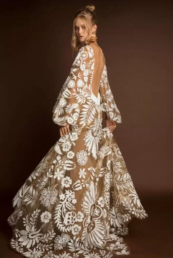 Champagne Bohemian Long Sleeve A-line Wedding Dresses with Applique 2023 V-neck Backless Beach Crochet Country Lace Bridal Gown