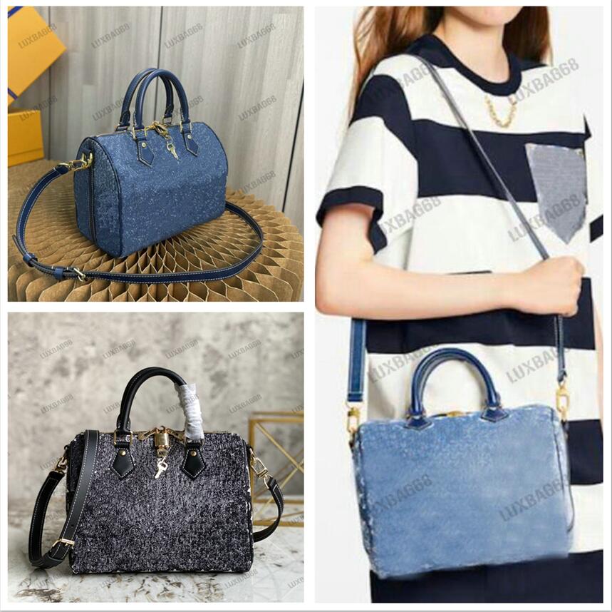 Shoulder Bags M59609 Speedy Bandouliere 25 Fabric Shoulder Bag Women Duffle Bag With Padlock Navy Blue Denim Jacquard CrossBody Designer Boston Bags, #01
Shoulder Bags M59609 Speedy Bandouliere 25 Fabric Shoulder Bag Women Duffle Bag With Padlock Navy Blue Denim Jacquard CrossBody Designer Boston Bags, #01