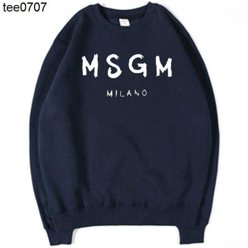 Street Fashion Hip Hop new msgm letter printed round neck sweater boys' Pullover and plush sweater, Basic plush grey
Street Fashion Hip Hop new msgm letter printed round neck sweater boys' Pullover and plush sweater, Basic plush grey