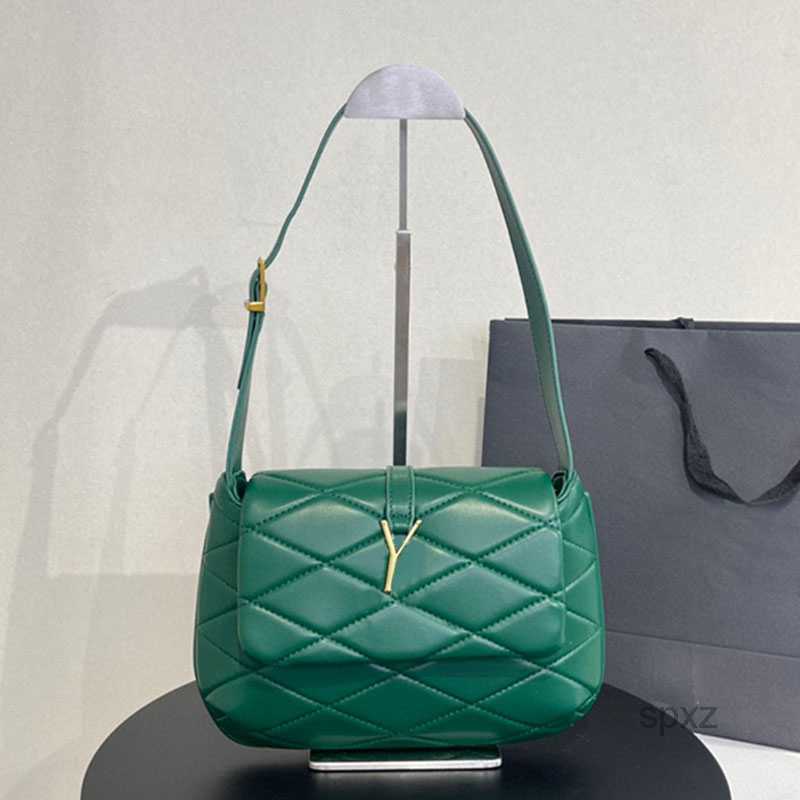 Evening Bags Flap Axillary Bag Handbags Purse Women Shoulder Messenger Bags Diamond Lattice Quilting Thread Metal Hardware Letter Cross Body Handbag Wallets
Evening Bags Flap Axillary Bag Handbags Purse Women Shoulder Messenger Bags Diamond Lattice Quilting Thread Metal Hardware Letter Cross Body Handbag Wallets
