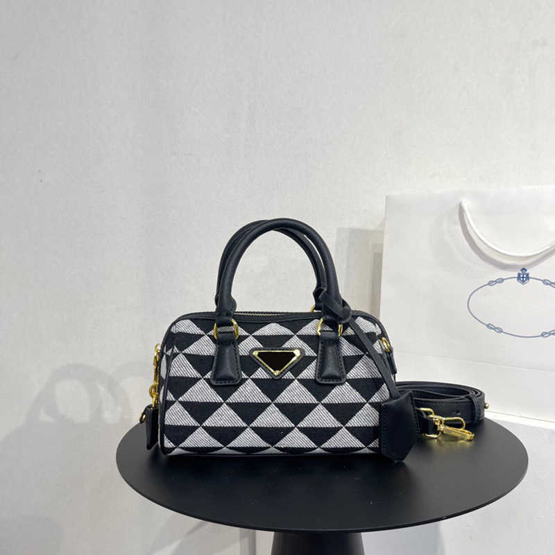 Totes PRbag The Tote Bag Symbole Galleri Triangle Designer Bags Ladies Handbags Fabric Embroidered Crossbody Bags Women Black Cross Leather EIVK