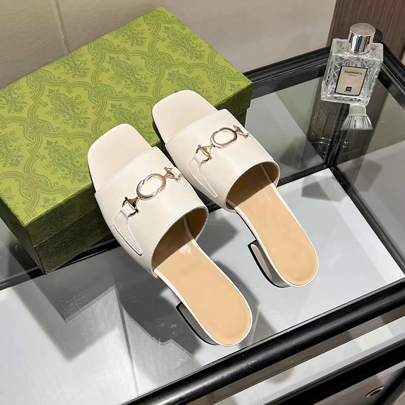 Designer Slippers High Heels Summer Classic Ladies Chunky Heel Fashion Versatile Metal Buckle Sexy Plus Size 35-43, Shoe box
Designer Slippers High Heels Summer Classic Ladies Chunky Heel Fashion Versatile Metal Buckle Sexy Plus Size 35-43, Shoe box