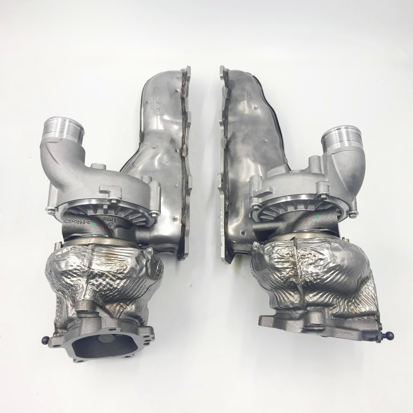 Twins Turbo JH5 IT 079145703B 079145703A 079145703E 079145704E Turbocharger for AUDI RS7 A6 A7 S8 4.0T Engine