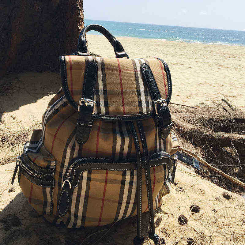 s bags ddesigner Plaid stripe backpack new backpack flap with waterproof have with 2023, Sky blue
s bags ddesigner Plaid stripe backpack new backpack flap with waterproof have with 2023, Sky blue