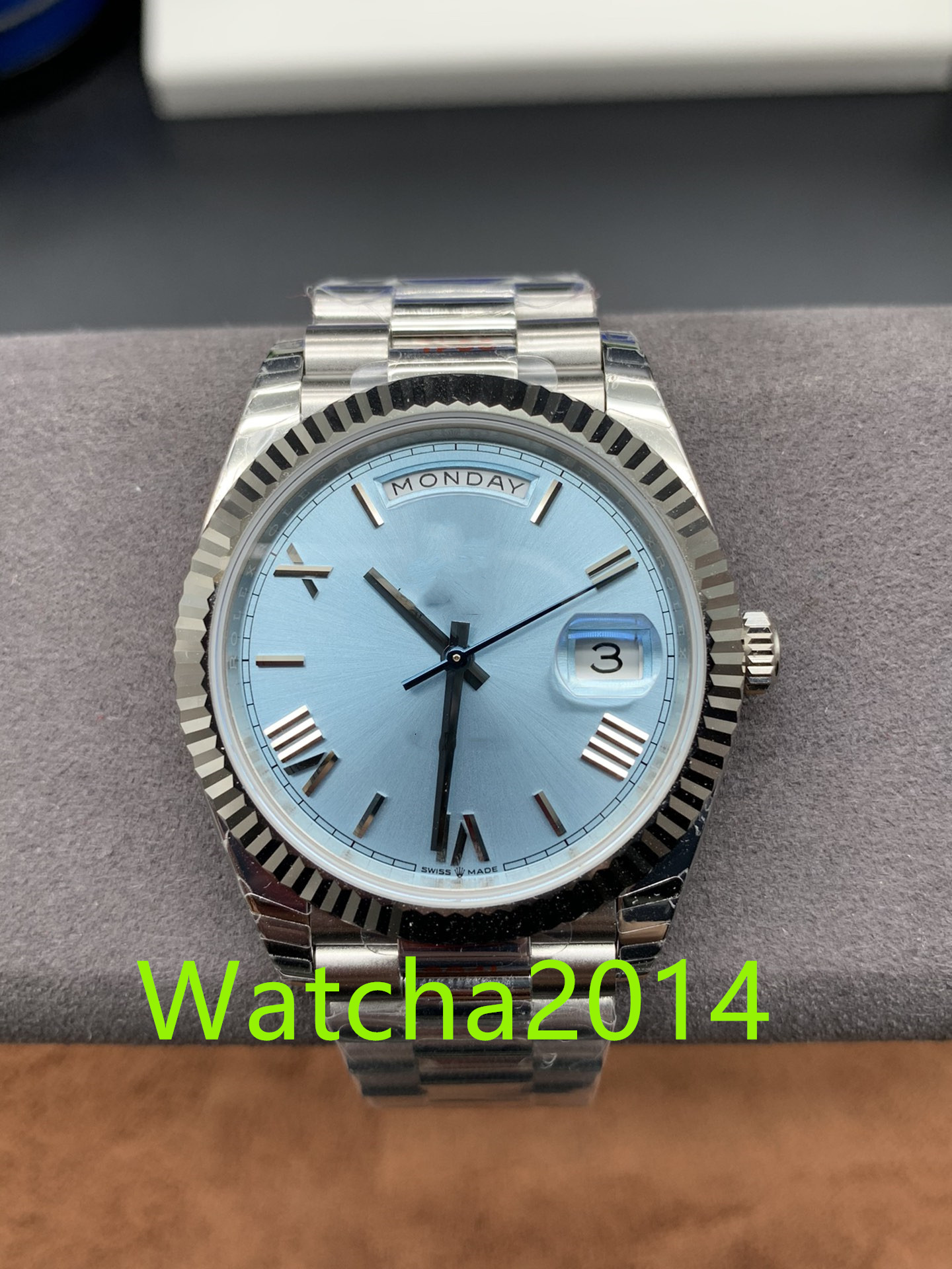 ZP Men's Mechanical Watch 2022 New DAY DATE 228236 diamond-inset stainless steel 40MM 316L Sapphire designer waterproof watch, Tool
ZP Men's Mechanical Watch 2022 New DAY DATE 228236 diamond-inset stainless steel 40MM 316L Sapphire designer waterproof watch, Tool