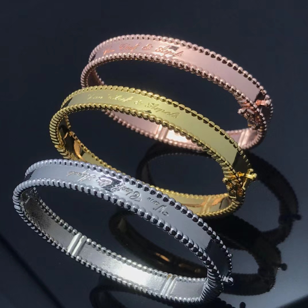 Fashion Designer Bracelet Ring for Women Vanke Yabao 18K Gold Plated Birthday Engagement Gift
Fashion Designer Bracelet Ring for Women Vanke Yabao 18K Gold Plated Birthday Engagement Gift