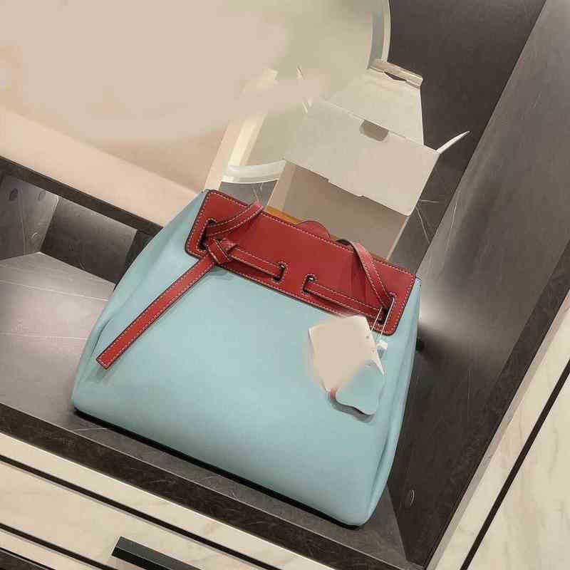 bottegas bags venetas bag designer bags high quality wallet jodie the tote woven bag mini nylon handbag shoulder crossbody luxury bag F5MX, Deep blue
bottegas bags venetas bag designer bags high quality wallet jodie the tote woven bag mini nylon handbag shoulder crossbody luxury bag F5MX, Deep blue
