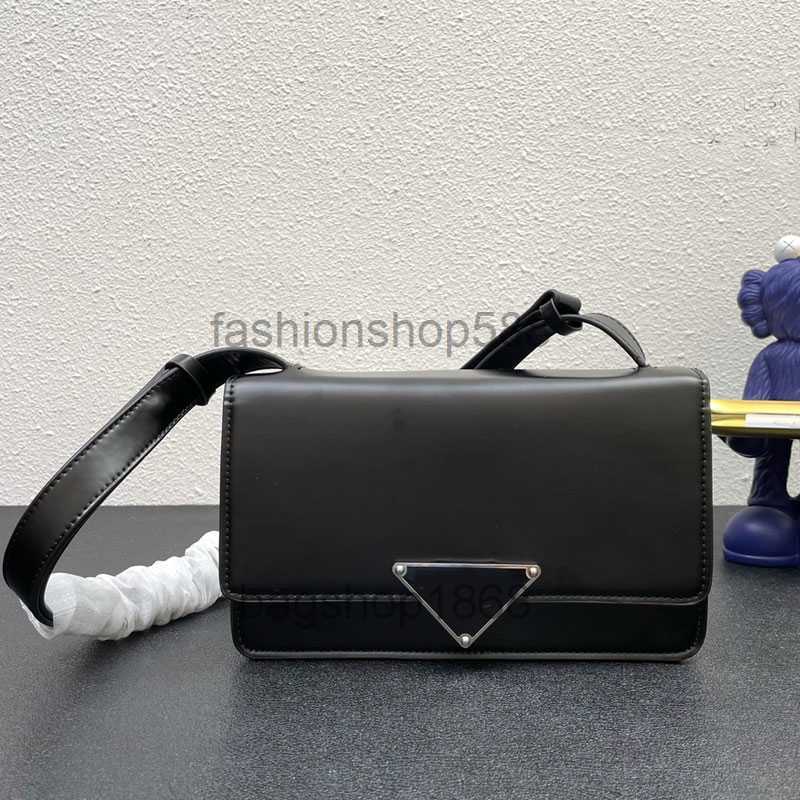 Messenger Bag Women Cross body Purse Handbag Shoulder Bags Fashion Long Shoulder Strap Adjustable Smooth Surface Cowhide Genuine Leather bag Triangle Decoration, Black
Messenger Bag Women Cross body Purse Handbag Shoulder Bags Fashion Long Shoulder Strap Adjustable Smooth Surface Cowhide Genuine Leather bag Triangle Decoration, Black