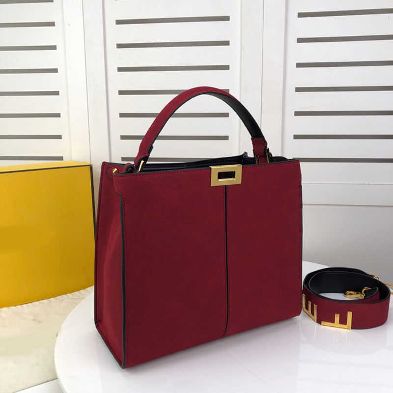Large Tote Shopping Bags Women Genuine Real Leather Clear Fashion Handbags Purse Simple Atmosphere Chain Armpit Bag, Style three
Large Tote Shopping Bags Women Genuine Real Leather Clear Fashion Handbags Purse Simple Atmosphere Chain Armpit Bag, Style three