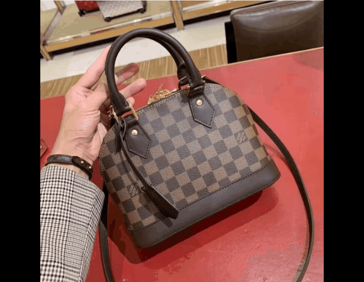6 Alma Bb Women Shoulder Bags Messenger Bag Leather Handbags Shell Wallet Purse Ladies Cosmetic Crossbody Bags Tote GGs Louiseity 1 Viutonity LVS YSLitys Vuttonity
6 Alma Bb Women Shoulder Bags Messenger Bag Leather Handbags Shell Wallet Purse Ladies Cosmetic Crossbody Bags Tote GGs Louiseity 1 Viutonity LVS YSLitys Vuttonity