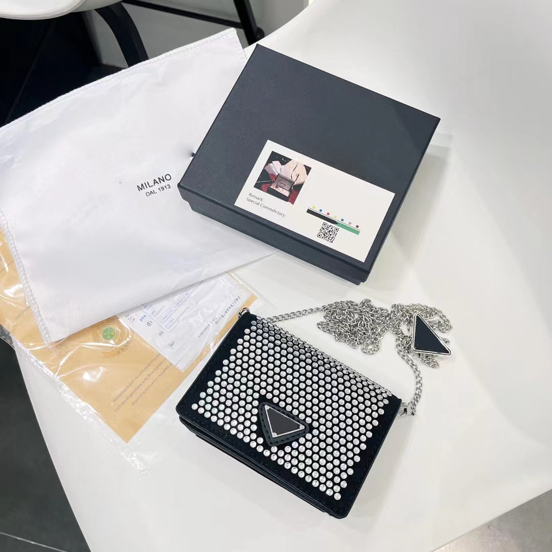 DesignersBags Rada Black Full Diamond Shoulder Bags Premium PU Handbag Purse Handbags for Women Crossbody bags
DesignersBags Rada Black Full Diamond Shoulder Bags Premium PU Handbag Purse Handbags for Women Crossbody bags