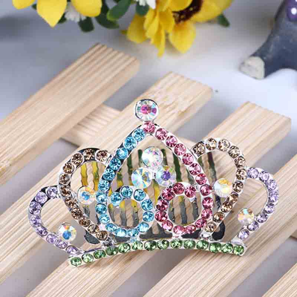 Crystal Rhinestone Crown Princess Tiara Comb Flower Girls Crown Hair Comb Head Wear Hair Accessories Girls Birthday Gift Will and Sandy New
Crystal Rhinestone Crown Princess Tiara Comb Flower Girls Crown Hair Comb Head Wear Hair Accessories Girls Birthday Gift Will and Sandy New