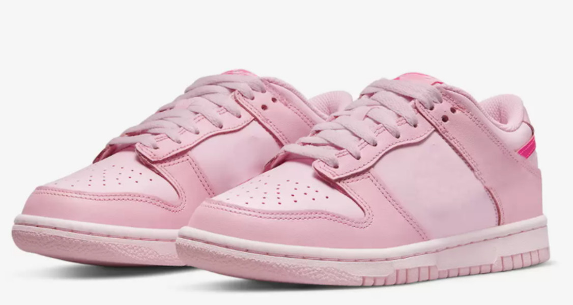 2022 Girl Dunks Low Triple Pink kids AndSt. Patricks Day red black Green Grade school children's shoes for sale Sport Shoe Trainner Sneakers US7.5C-US6.5Y
2022 Girl Dunks Low Triple Pink kids AndSt. Patricks Day red black Green Grade school children's shoes for sale Sport Shoe Trainner Sneakers US7.5C-US6.5Y