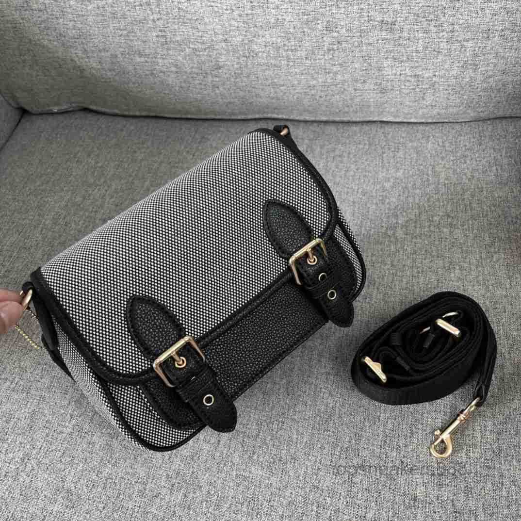 Evening Bags Classic Handbags Designer Bags Luxury Women's Shoulder Bags Crossbody Canvas Adjustable Chains Wallets Summer Trends, Customize
Evening Bags Classic Handbags Designer Bags Luxury Women's Shoulder Bags Crossbody Canvas Adjustable Chains Wallets Summer Trends, Customize