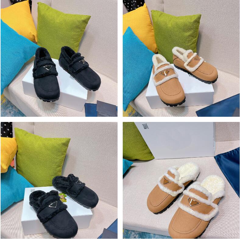Luxury Designer Women Sandals Cashmere Slippers Lamb Wool Shoes Wavy Non-slip Large Base Size 35-40, Color 2
Luxury Designer Women Sandals Cashmere Slippers Lamb Wool Shoes Wavy Non-slip Large Base Size 35-40, Color 2