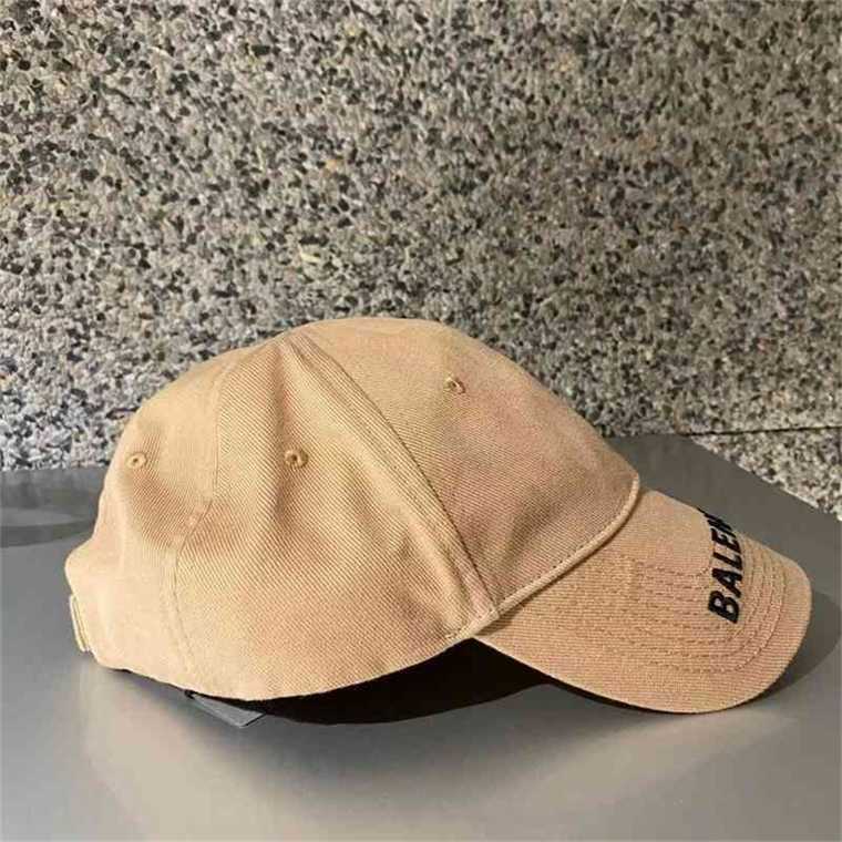 sport Balenciaga caps 2022 b family cap Little white dragon Italian embroidered Unisex baseball cap d optimals, Camel black logo
sport Balenciaga caps 2022 b family cap Little white dragon Italian embroidered Unisex baseball cap d optimals, Camel black logo