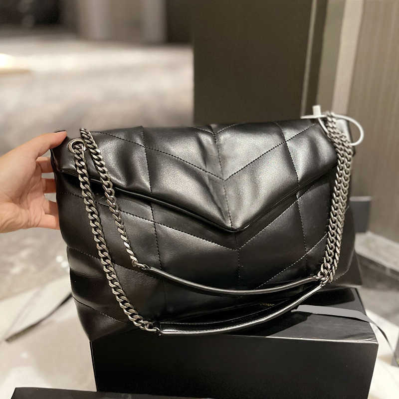 France Women bag Classic Flap Jumbo Puffer Clouds Messager bags Lambskin Quilted Large Handbags Silver Metal Chain bag, Beige
France Women bag Classic Flap Jumbo Puffer Clouds Messager bags Lambskin Quilted Large Handbags Silver Metal Chain bag, Beige