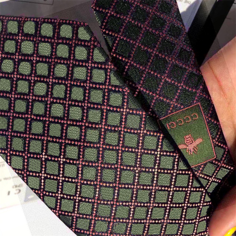 Mens Army Green Silk Tie with Striped Embroidery Elegant Necktie for Business or Casual Wear L250926OJMX