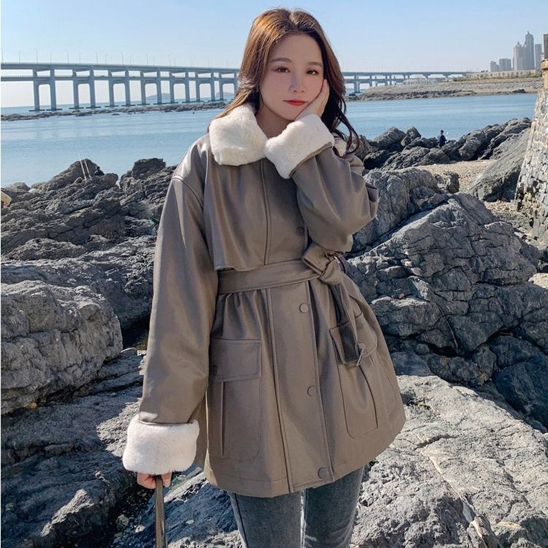 Women's Leather Faux Leather Winter Oversized Leather Jacket Women with Faux Rex Rabbit Fur Inside Warm Soft Thickened Fur Lined Coat Long Sleeve