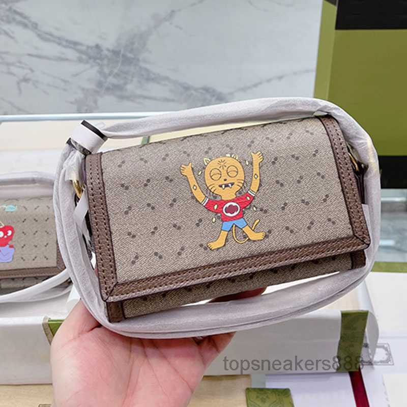 Evening Bags Fashion Illustration Shoulder Clutch Bag Women Crossbody Bags Letter Printing Canvas Handbags Purse Flap Cell Phone Pocket Strap Wallets
Evening Bags Fashion Illustration Shoulder Clutch Bag Women Crossbody Bags Letter Printing Canvas Handbags Purse Flap Cell Phone Pocket Strap Wallets