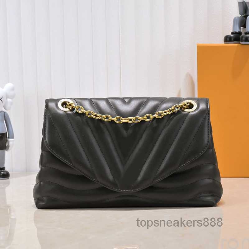 Evening Bags Chain Crossbody Bag Women Messenger Purse Plain Handbag Gold Hardware Letter Thread Hasp V Pattern Lady Handbags, Grey
Evening Bags Chain Crossbody Bag Women Messenger Purse Plain Handbag Gold Hardware Letter Thread Hasp V Pattern Lady Handbags, Grey