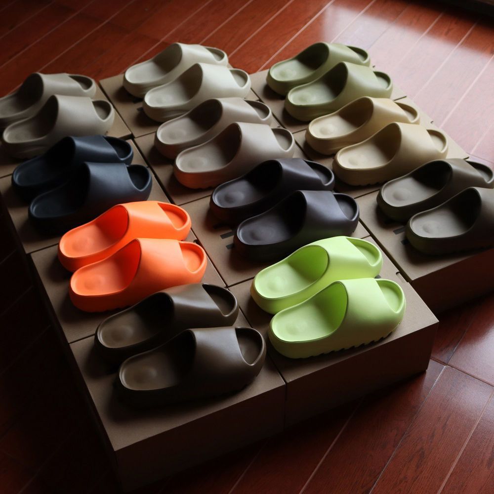 2022 Designer sandals men woman foam slide Black White Resin pure Ochre bone slipper slides slider EVA sliders runner clog soot onyx
2022 Designer sandals men woman foam slide Black White Resin pure Ochre bone slipper slides slider EVA sliders runner clog soot onyx