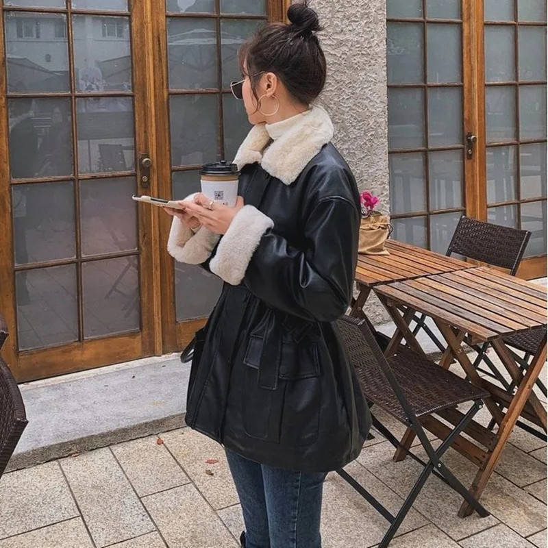 Women's Leather Faux Leather Winter Oversized Leather Jacket Women with Faux Rex Rabbit Fur Inside Warm Soft Thickened Fur Lined Coat Long Sleeve