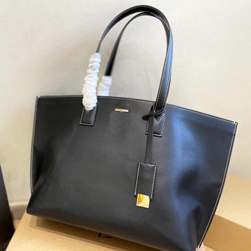 Large Shopping Bag Handbag Tote Bag Gold Hardware Interior Zip Pocket Genuine Leather Fashion Letters Solid Color Handbags Shoulder Bags