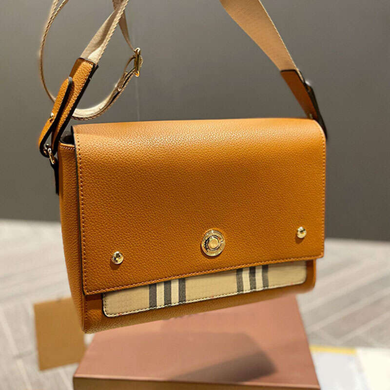 Evening Bags Canvas Messenger Bag Shoulder Bags Women Crossbody Purse Handbags Fashion Linen Material Flap Magnetic Buckle Classic Letter Stripe Clutch Wallets, Customize
Evening Bags Canvas Messenger Bag Shoulder Bags Women Crossbody Purse Handbags Fashion Linen Material Flap Magnetic Buckle Classic Letter Stripe Clutch Wallets, Customize