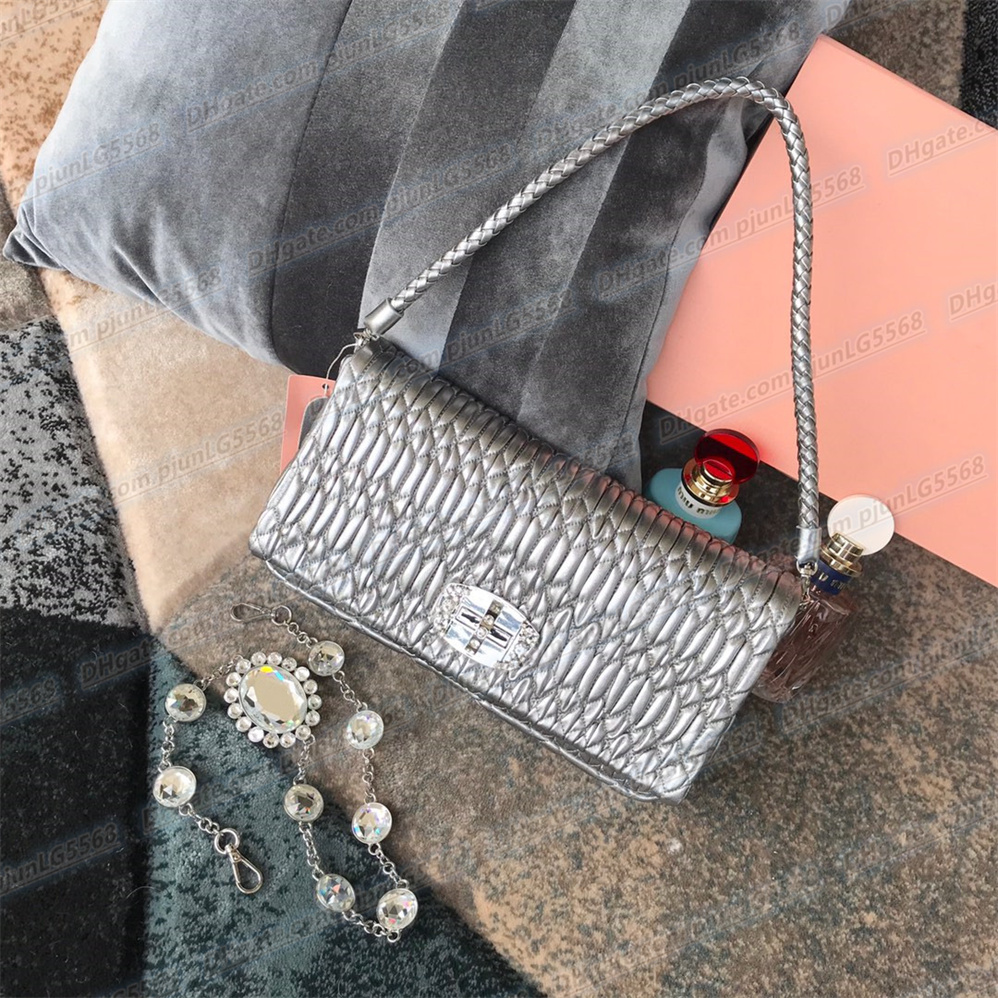 bag Top miu quality Chain inlaid with crystal Shoulder Bags soft sheep leather handbags Luxury designewallet womens Cross body bag Tote Cosmetic MRW2, Light blue
bag Top miu quality Chain inlaid with crystal Shoulder Bags soft sheep leather handbags Luxury designewallet womens Cross body bag Tote Cosmetic MRW2, Light blue