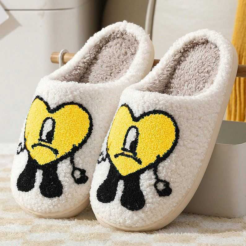 slippers elasticity wearresistant smiley bad bunny winter plush slippers bunny heart slippers, Light yellow
slippers elasticity wearresistant smiley bad bunny winter plush slippers bunny heart slippers, Light yellow