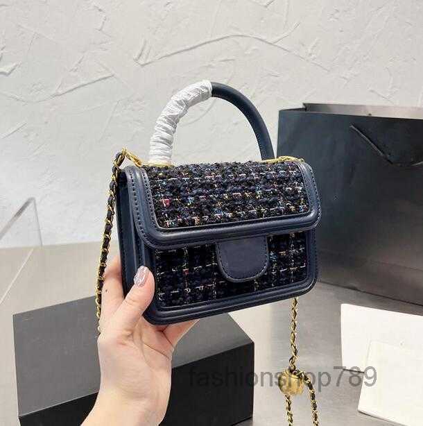 Evening Bags Chain Ball Women Golden bag Woolen Stitching Lambskin Designer Bags Fashion Handbag Top Quality One Shoulder Classic Crossbody M, Blue
Evening Bags Chain Ball Women Golden bag Woolen Stitching Lambskin Designer Bags Fashion Handbag Top Quality One Shoulder Classic Crossbody M, Blue