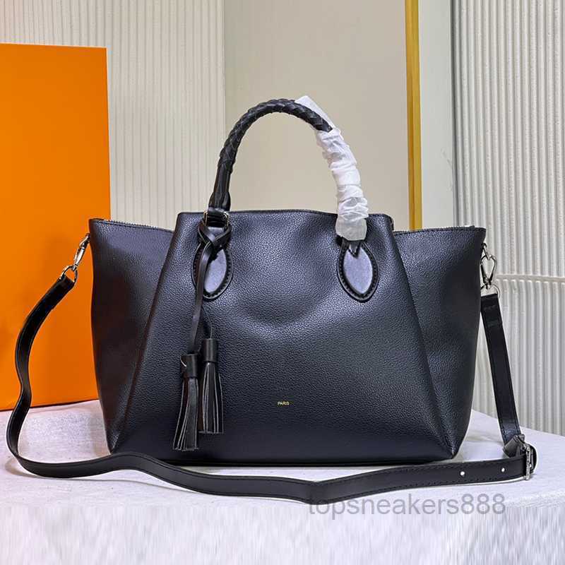 Evening Bags Large Capacity Tote Bag Shoulder Shopping Bags Hollow Out Letter Printing Fashion Women Braided Handle Double Tassel Handbags Purse, Customize
Evening Bags Large Capacity Tote Bag Shoulder Shopping Bags Hollow Out Letter Printing Fashion Women Braided Handle Double Tassel Handbags Purse, Customize