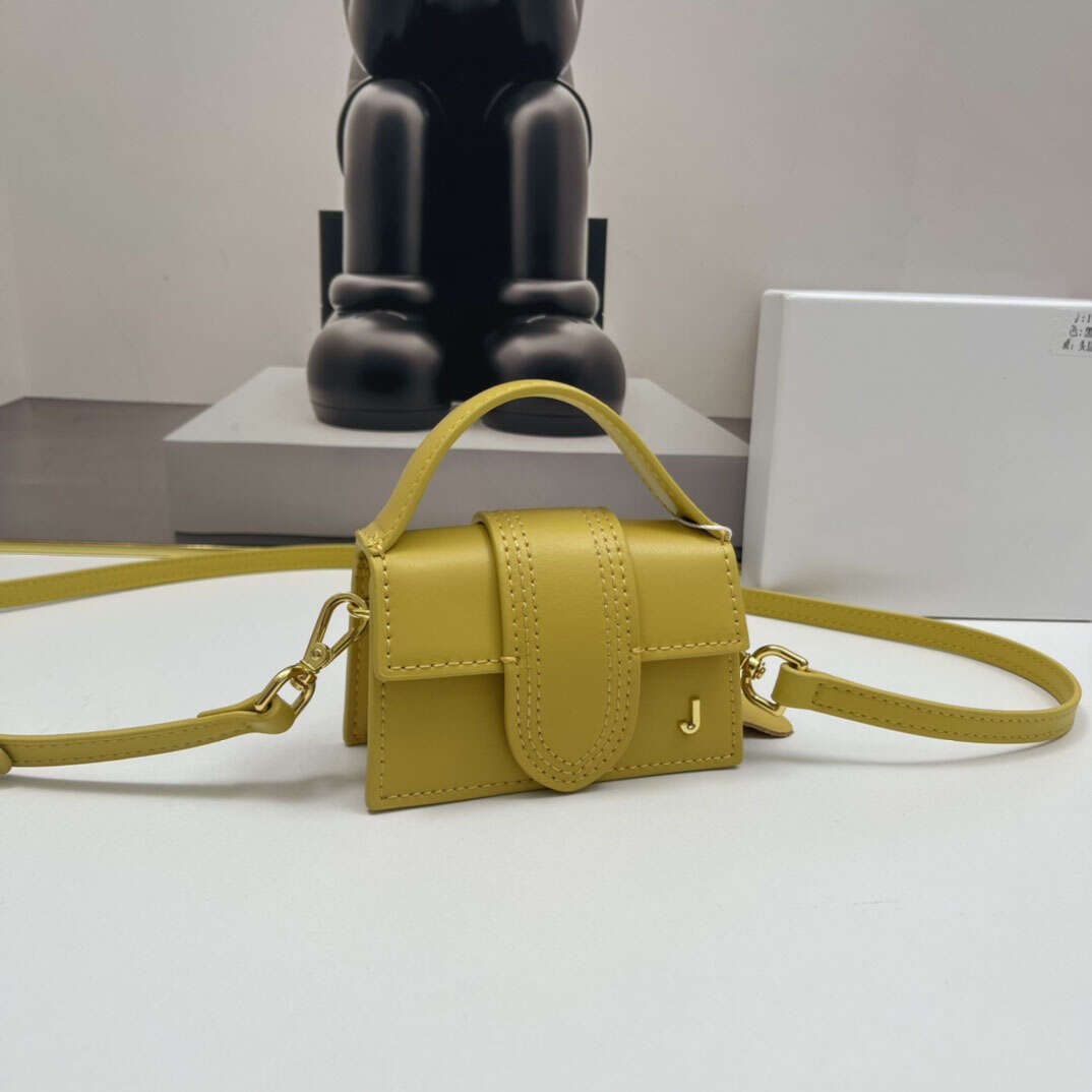 Evening Bags Designer Bags Woman Jacquem New chic Le Fashion Handbag Women Tote 2022 Luxury Shoulder Bags Ladies Leather Handbags lady Mini
Evening Bags Designer Bags Woman Jacquem New chic Le Fashion Handbag Women Tote 2022 Luxury Shoulder Bags Ladies Leather Handbags lady Mini