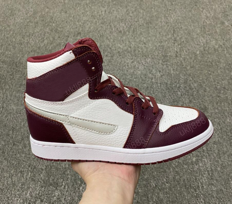 2022 High Og 1 Bordeaux Athletic Shoes Men Women White Metallic Silver Hand Crafted 555088 -611 Outdoor Sneakers, Customize
2022 High Og 1 Bordeaux Athletic Shoes Men Women White Metallic Silver Hand Crafted 555088 -611 Outdoor Sneakers, Customize