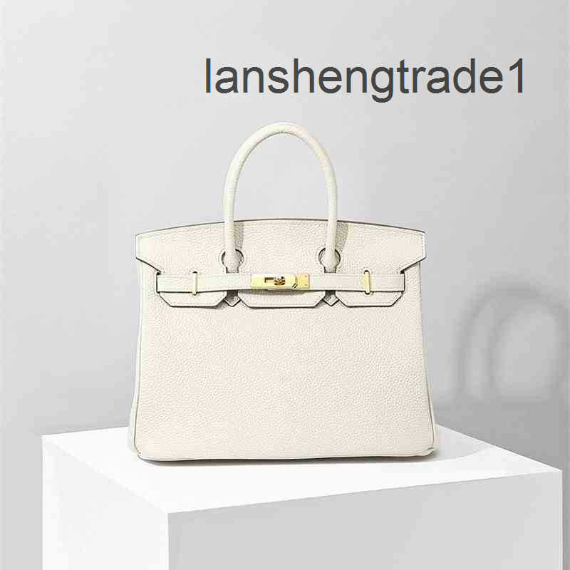 Designer Luxurys High Quality Bag Hemes Cowhide Berkin For Womens Handmade Wallet Fashion Letters H Togo Handbags Kely Purse Leather Black 25 35 The Totes Bags BXUI, Red
Designer Luxurys High Quality Bag Hemes Cowhide Berkin For Womens Handmade Wallet Fashion Letters H Togo Handbags Kely Purse Leather Black 25 35 The Totes Bags BXUI, Red